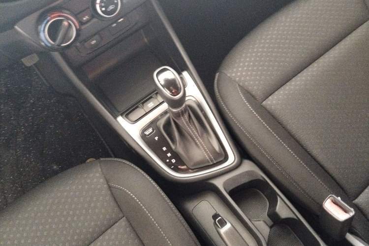 Used Hyundai Celesta 2018 1.6L Automatic GL Enjoyment Edition China VI compliant