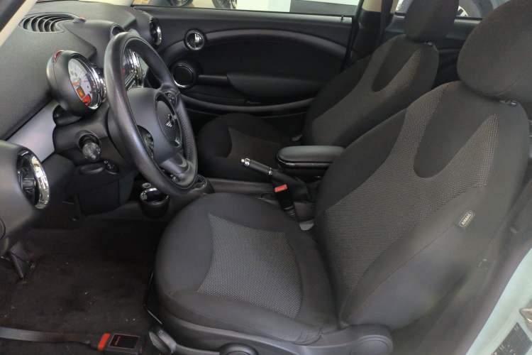 Used MINI MINI 2013 1.6L ONE Limited Edition Third Version