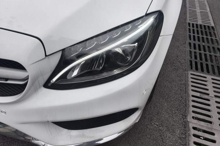 Used Mercedes-Benz C-Class 2017 Facelift C 200 Station Wagon
