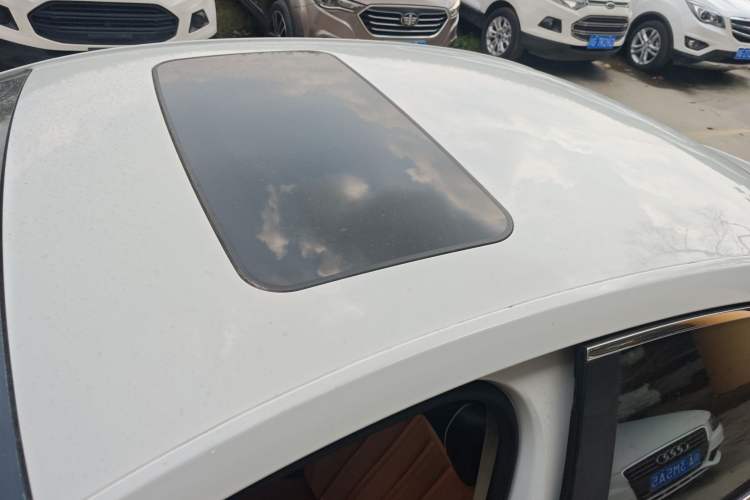 Used Buick Verano 2017 Sedan 15S Automatic Entry Model Roof