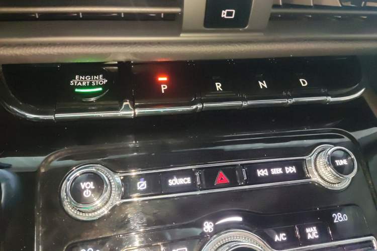 Used Lincoln Corsair 2020 2.0T Two-Wheel Drive Luxury Edition