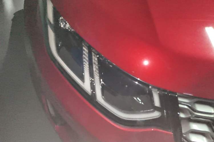 Used Land Rover Discovery Sport 2021 249 PS R-Dynamic HSE Luxury Custom Edition