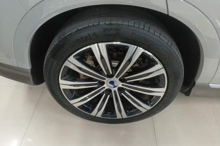 Used Denza N7 2023 Long-Range Performance Max Edition Exterior 5