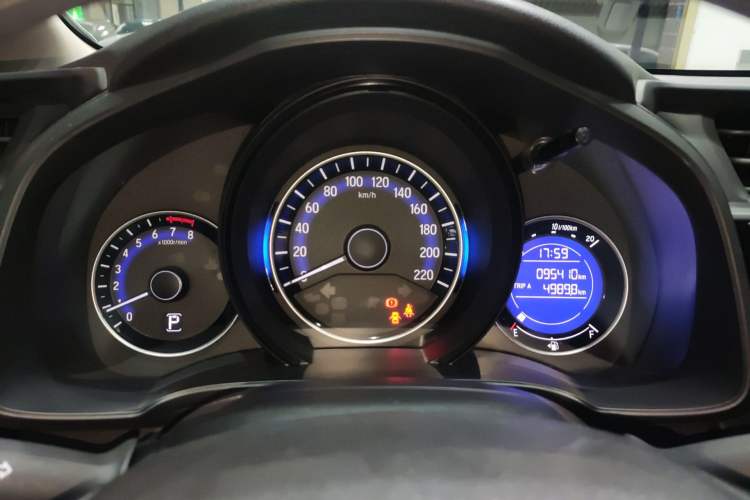 Used Honda Fit 2016 1.5L LXS CVT Comfort Sunroof Version