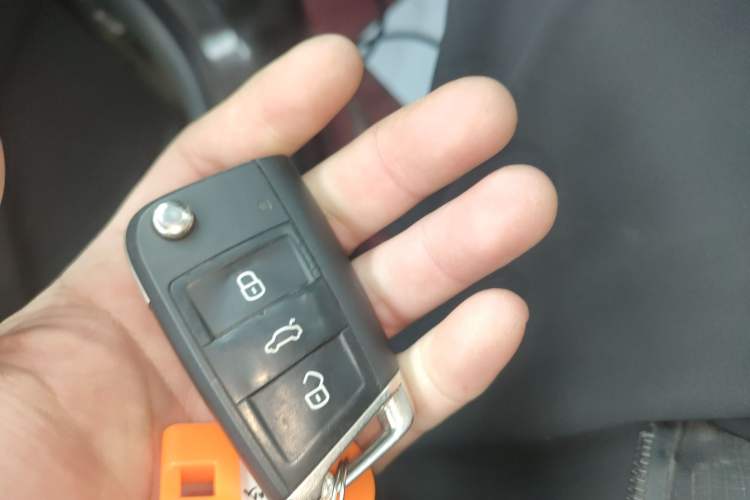 Used Volkswagen Tiguan L 2017 330TSI Automatic Two-Wheel Drive Flagship Edition Vehicle Key