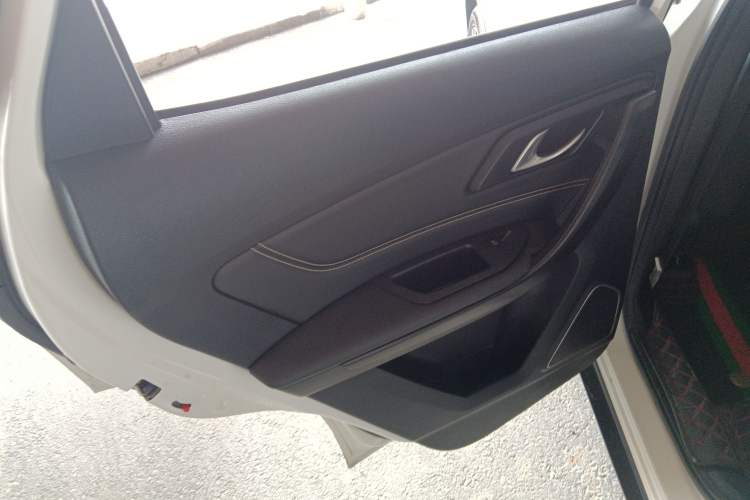 Used Bestune X40 2017 1.6L Automatic Luxury Model