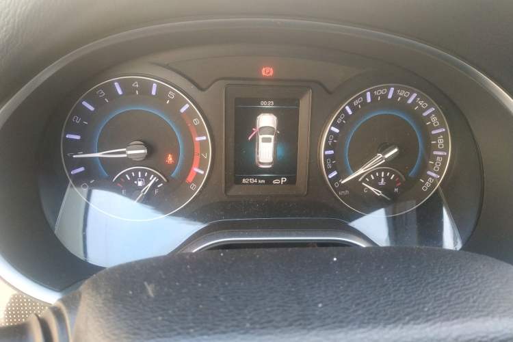 Used Haval H2 2018 1.5T Dual-Clutch Two-Wheel Drive Fashion Model China VI Standard