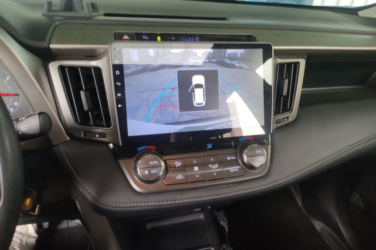 Used Toyota RAV4 2015 2.0L CVT Two-Wheel Drive Fashion Edition