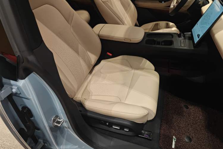 Used Nio ET5 2024 75 kWh
