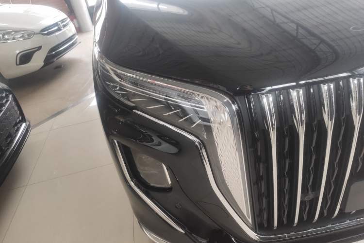 Used Hongqi HQ9 PHEV 2024 2.0T Four-Wheel Drive Business Edition Right Front Headlight
