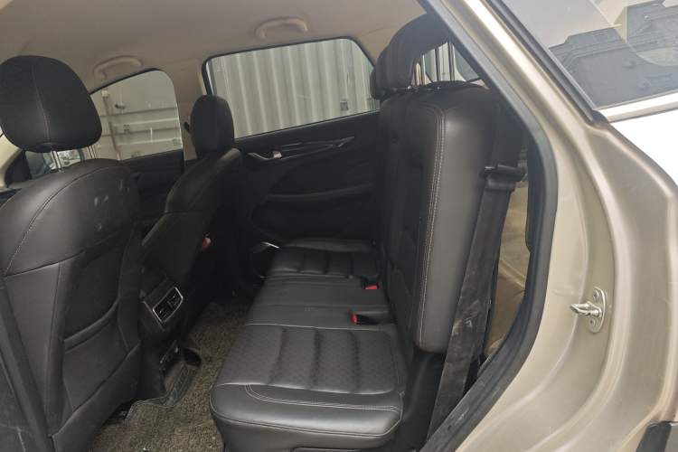 Used JETOUR X90 2019 1.5T Automatic Enjoyment Model 5 Seats China V Emission Standard Left Rear Seat