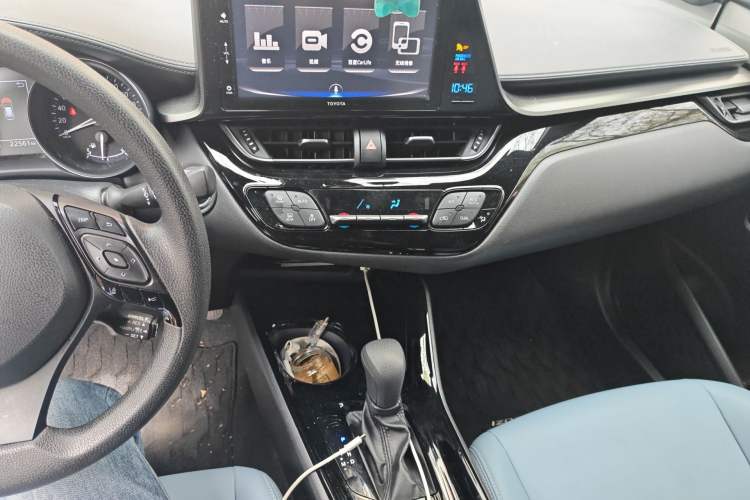 Used Toyota IZOA 2020 2.0L Yi Xiang CARE
