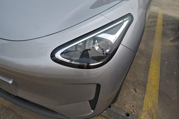 Used Geely Galaxy Geome 2026 Model 310km Youth Edition Left Front Headlight