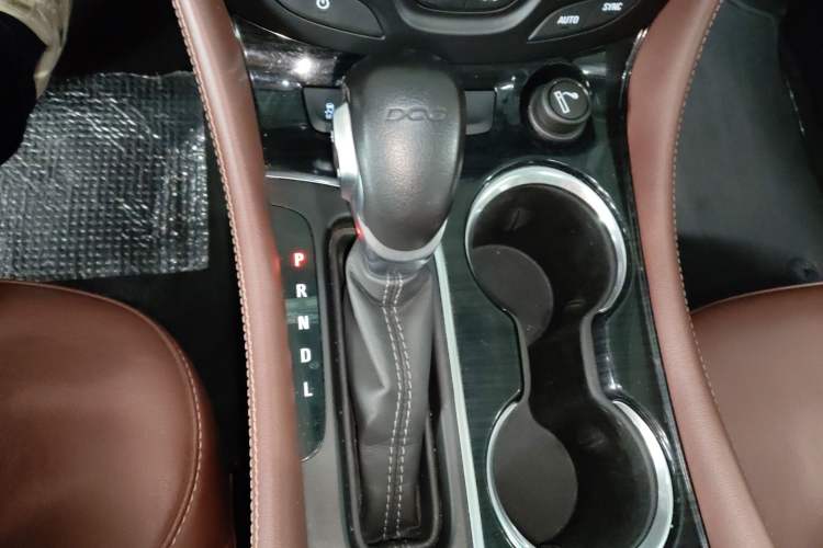 Used Buick Envision 2021 532T Two-Wheel-Drive Luxury Version
