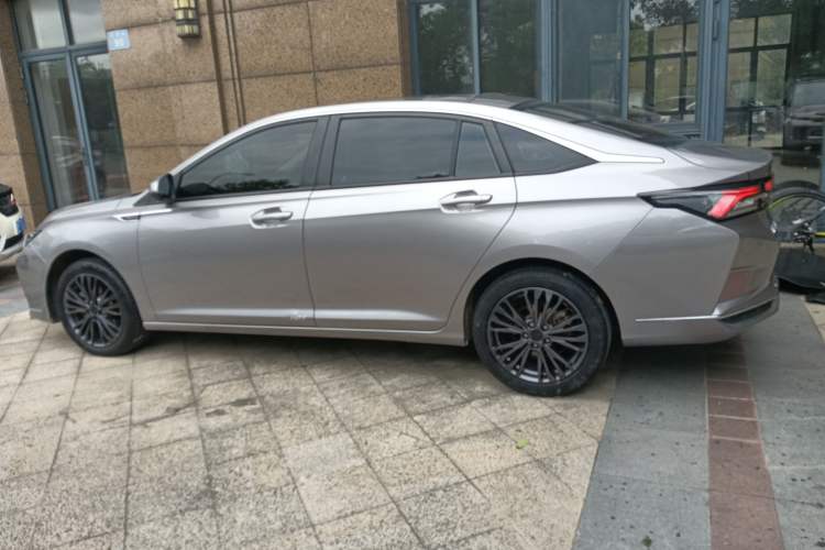 Used Dongfeng Aeolus Yixuan MAX 2021 1.5T Super-Powered Dad Edition