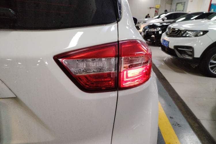 Used CHANGAN CS15 2016 1.5L Automatic Fashion Edition
