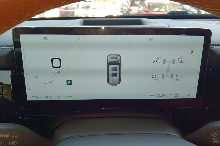 Used Brave warrior 917 2023 Range-Extended Base Model
