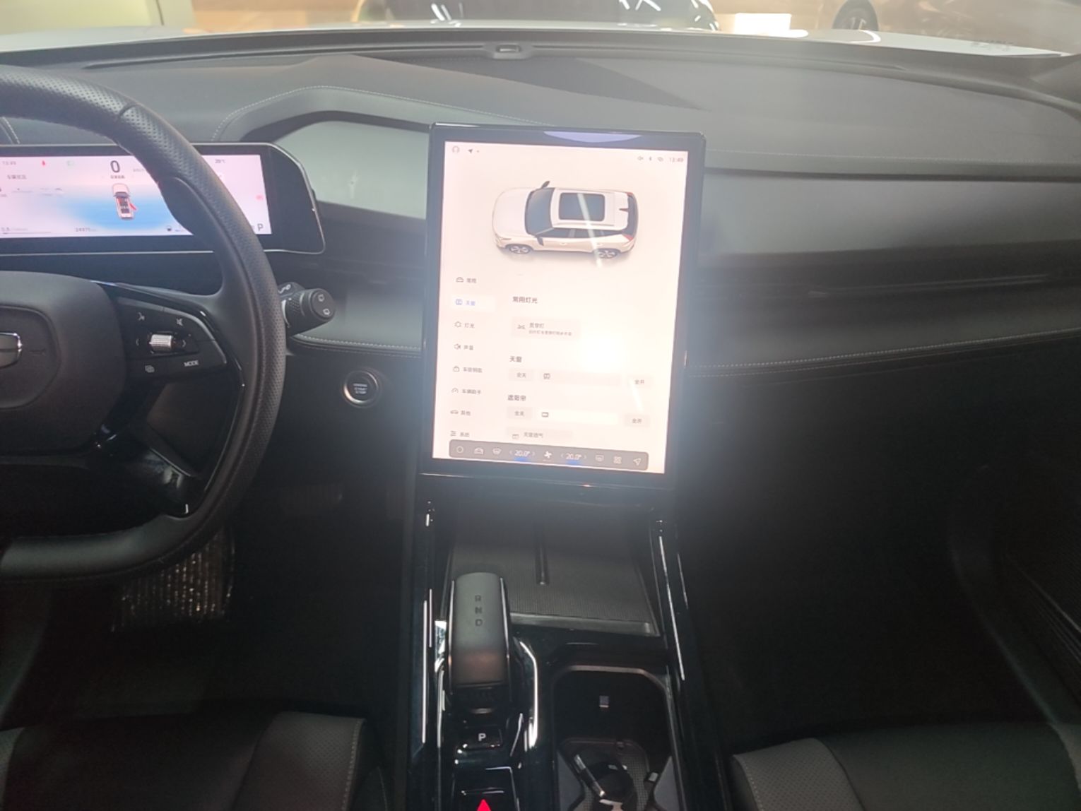 Geely Auto Emgrand X7 Sport 2023 Boyue COOL 1.5TD Smart Connect+ — снимка 15