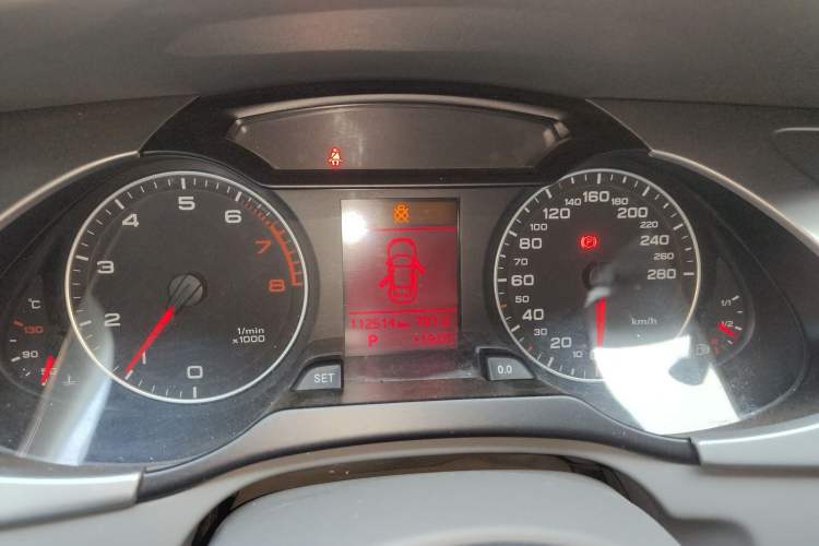 Used Audi A4L 2012 2.0 TFSI Automatic Technology Model
