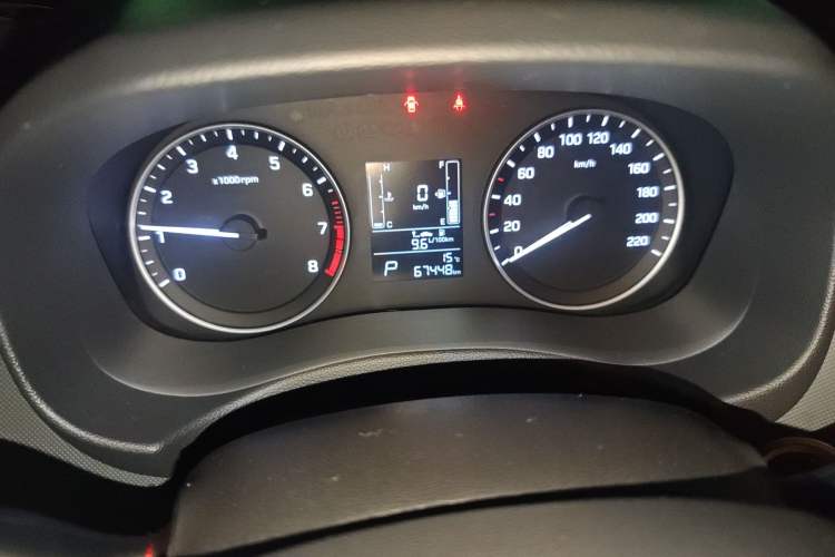 Used Hyundai ix25 2015 1.6L Automatic Two-Wheel Drive Smart GLS Trim
