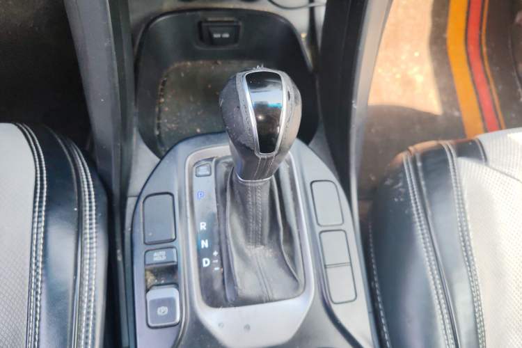 Used Hyundai Santa Fe 2013 2.4L Automatic 2WD Comfort Edition