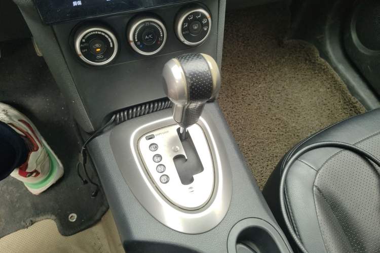 Used Nissan Qashqai 2012 2.0 XV LE CVT 2WD
