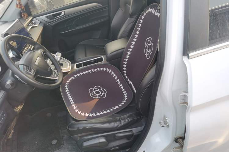 Used Haval M6 2021 PLUS 1.5T DCT Luxury Smart Connectivity Model