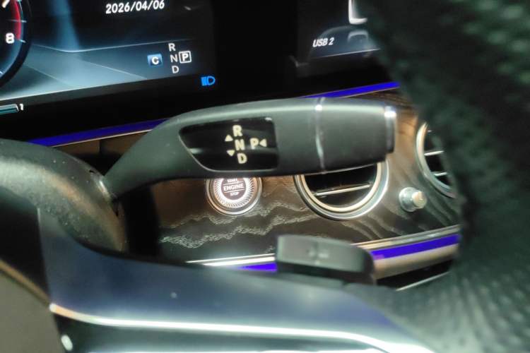 Used Mercedes-Benz E-Class 2016 E 200 L Sport Edition
