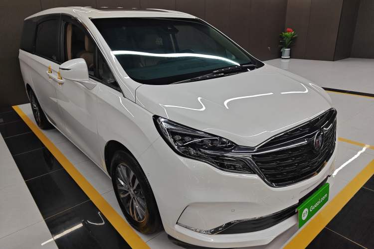 Used Buick GL8 2021 ES Land Cruiser 653T Luxury Edition