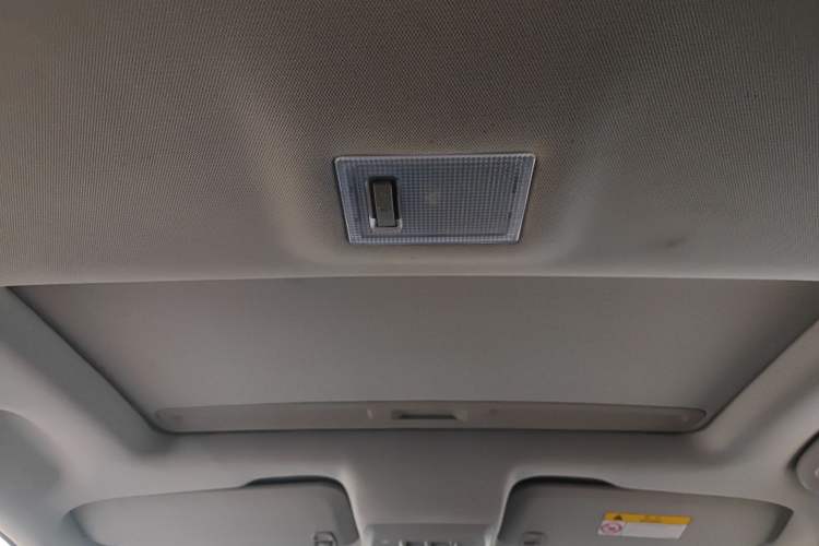 Used Buick Encore 2016 18T Automatic Two-Wheel Drive Urban Elite Model
