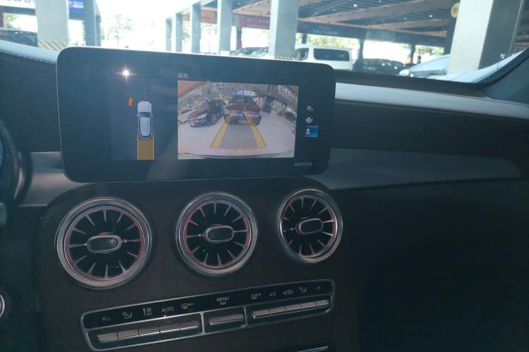 Used Mercedes-Benz GLC 2021 GLC 300 L 4MATIC Dynamic Model Audio And AC Panel