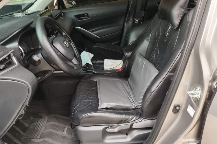 Used Toyota Corolla Cross 2022 2.0L Pioneer Edition Left Front Seat