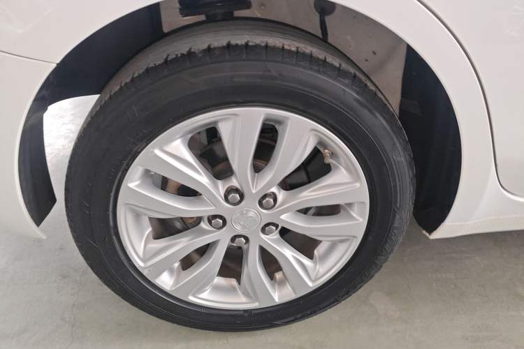 Used Buick GT 2021 Revised Version Flagship 1.5L Automatic Entry-Level Trim