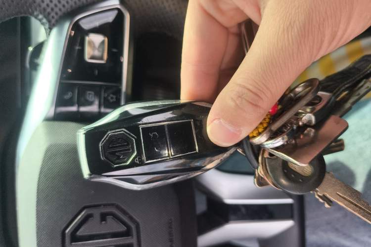 Used MG 7 2023 2.0T Automatic Hunter Luxury Edition