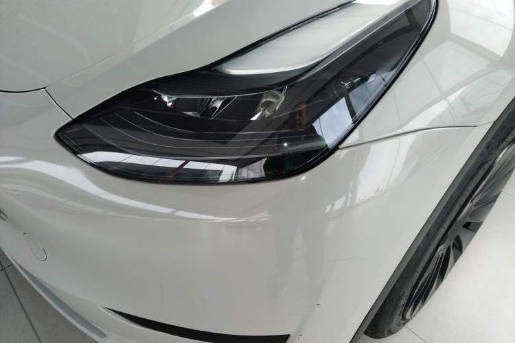 Used Tesla Model Y 2023 Rear-Wheel-Drive Version