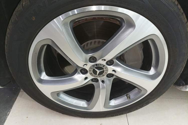 Used Mercedes-Benz E-Class 2019 Restyled E 300 L Sport Luxury Edition
