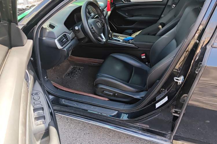 Used Honda Inspire 2019 260TURBO Elegant Edition China VI Emission Standard