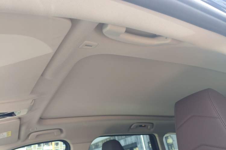 Used BMW X1 2023 sDrive20Li X Design Package Headliner