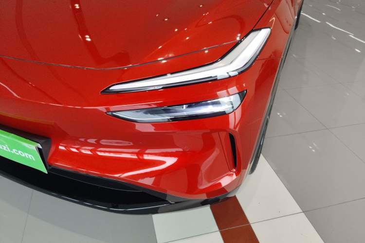 Used ONVO L60 2024 60 kWh All-Wheel Drive