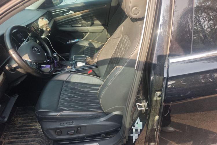 Used Volkswagen Passat 2019 330TSI Luxury Edition China VI Standard