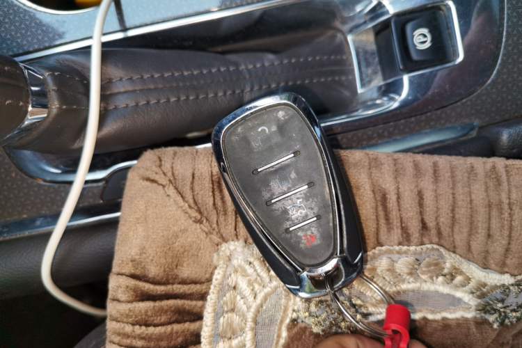 Used Chevrolet Malibu 2017 1.5T Automatic Luxury Edition Vehicle Key