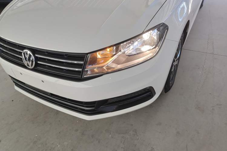 Used Volkswagen Santana 2019 1.5L Manual Fashion Edition China VI Standard

