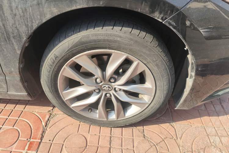 Used Toyota Avalon 2019 2.0L Luxury Edition China VI Standard