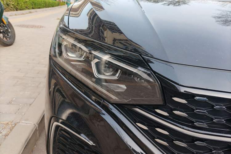 Used Volkswagen Passat 2022 330TSI Starry Luxury Edition
