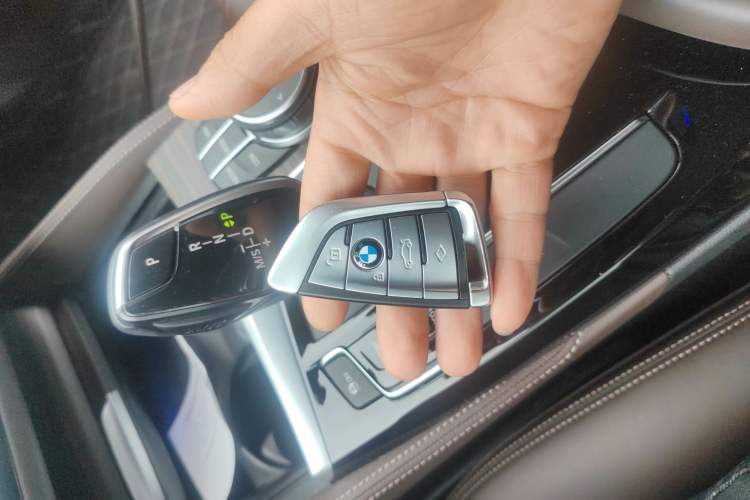 Used BMW 5 Series New Energy 2020 530Le Luxury Package Vehicle Key