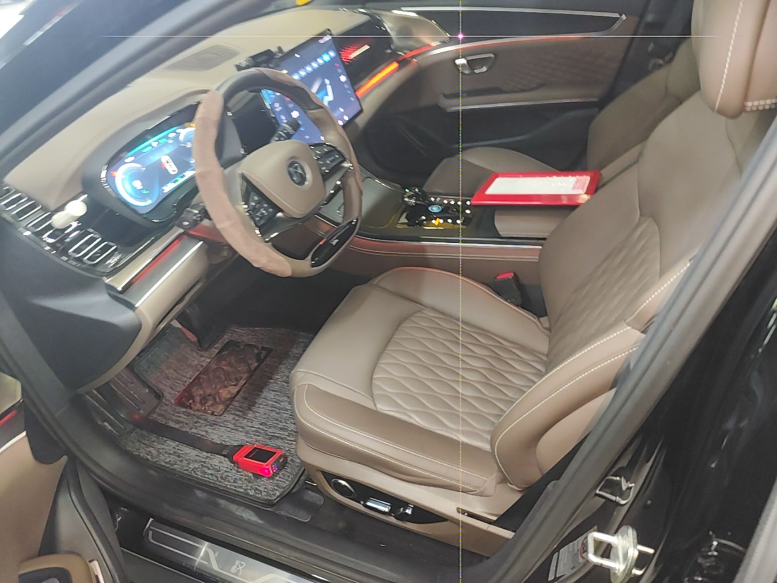 BYD Han 2022 EV Genesis Edition 610KM All-Wheel Drive Premium Model — снимка 17