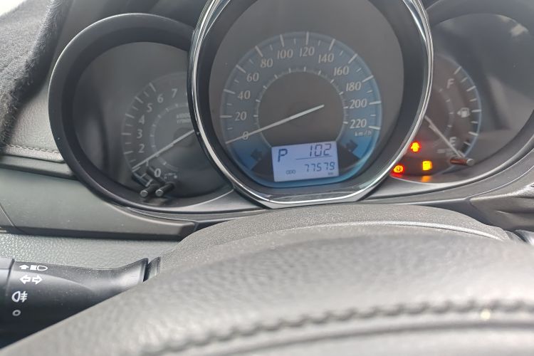 Used Toyota YARiS L Zhi Xuan 2015 1.5E Automatic Charm Edition