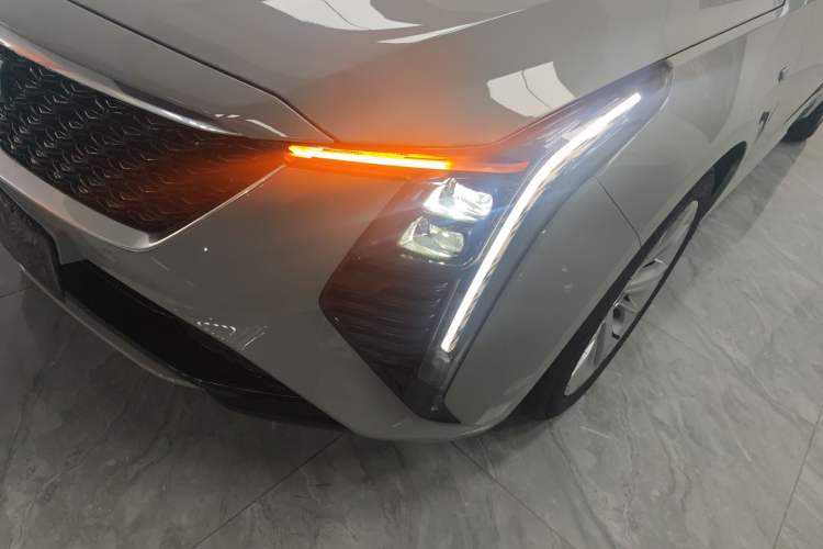 Used Cadillac CT5 2024 28T Luxury Pro Trim