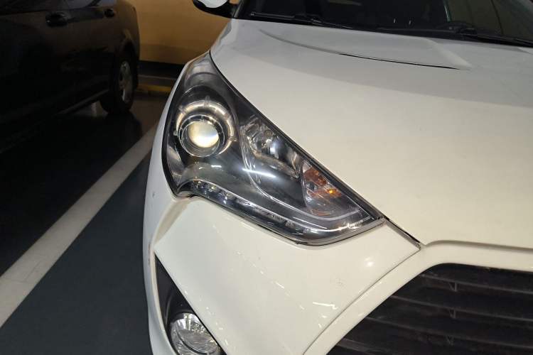 Used Hyundai Veloster 2012 1.6T Automatic Luxury Edition