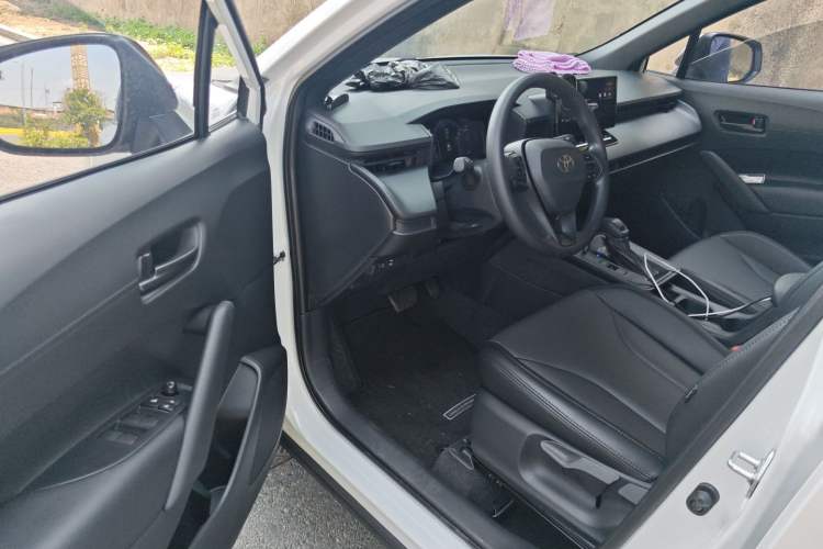 Used Toyota Corolla Cross 2026 Model 2.0L Pioneer Edition
